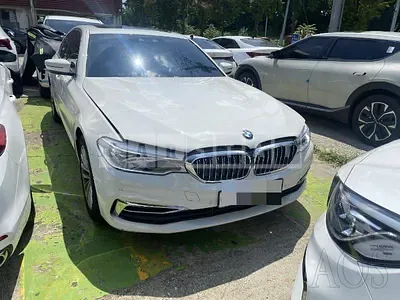 Photo 1 of 15: 2019 BMW Calm 520d Luxury — Korean insurance auction