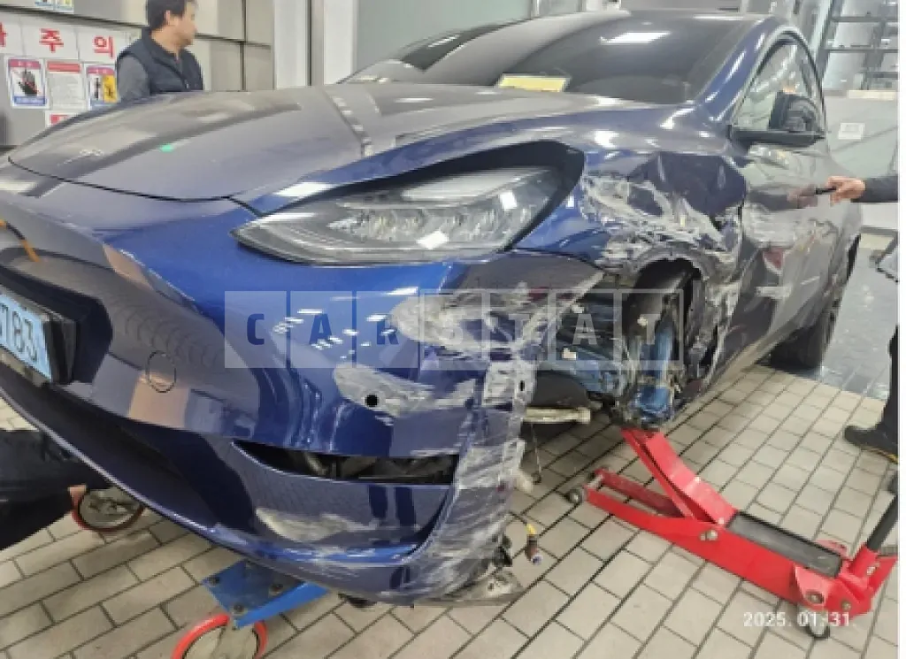 Photo 2 of 18: 2022 Tesla Model Y LongRange — Korean insurance auction
