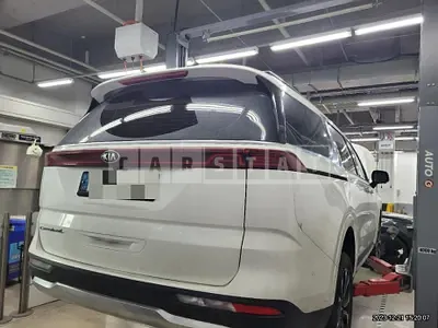 Photo 1 of 26: 2021 Kia Carnival 2.2, VIN KNANE81BBMS045544 — Korean insurance auction