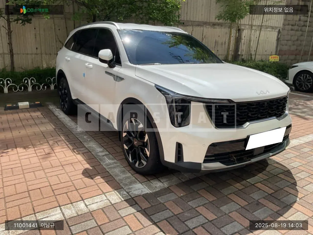 Photo 2 of 25: 2024 Kia Sorento, VIN KNARJ81FGRA279098 — Korean insurance auction