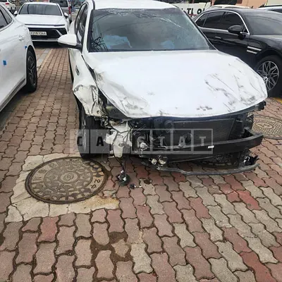 Photo 1 of 10: 2017 Kia K5, VIN KNAGS411BJA202956 — Korean insurance auction