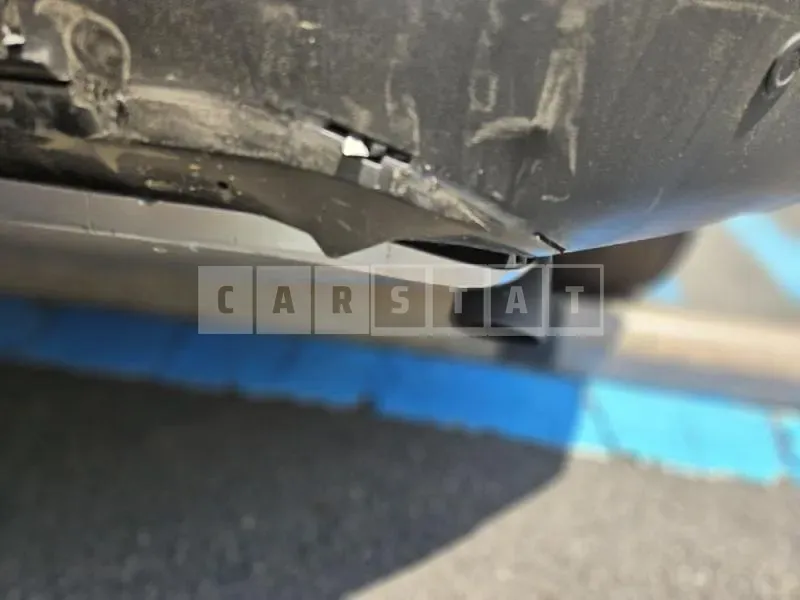 Photo 2 of 21: 2018 Toyota Love 4 Hybrid — Korean insurance auction