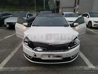 Photo 1 of 16: 2015 Volkswagen CC 2.0 TDI Blue Motion — Korean insurance auction