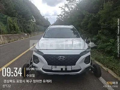 Photo 1 of 20: 2018 Hyundai Santa Fe 2.0 — Korean insurance auction