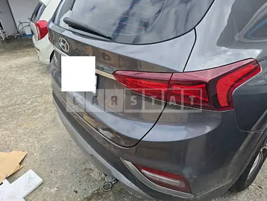 Photo 2 of 8: 2020 Hyundai Santa Fe — Korean insurance auction