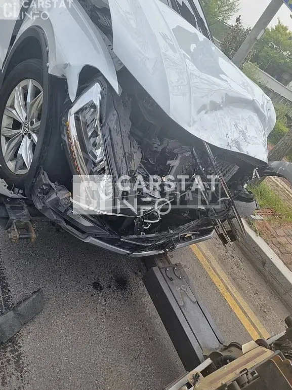 Photo 2 of 2: 2018 Volkswagen Tiguan 2.0 TDI, VIN WVGZZZ5NZJW918320 — Korean insurance auction