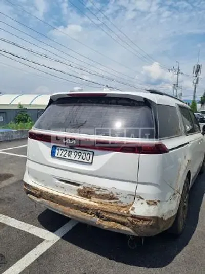 Photo 1 of 18: 2023 Kia Carnival — Korean insurance auction
