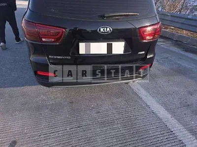 Photo 1 of 4: 2017 Kia Sorento — Korean insurance auction