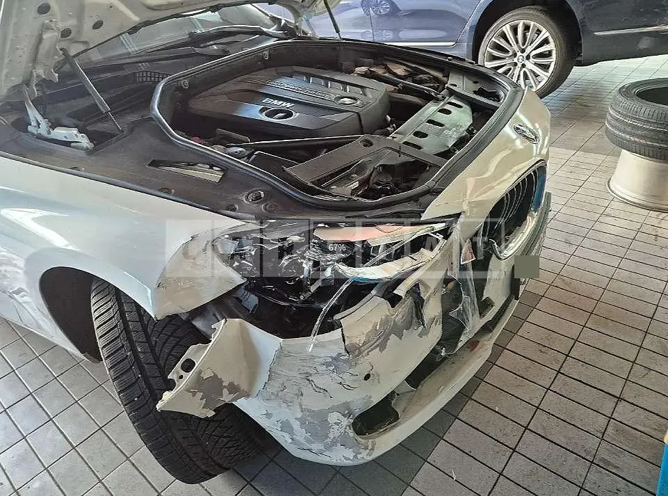 Photo 2 of 13: 2017 BMW GT Ed Edition — Korean insurance auction