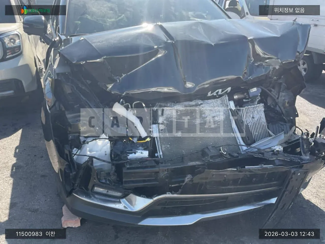 Photo 2 of 12: 2022 Kia Carnival, VIN KNANE81BBPS237850 — Korean insurance auction