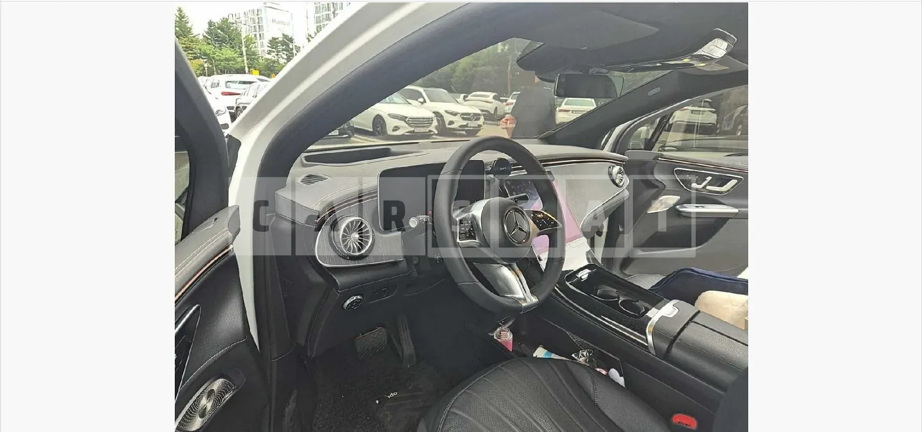 Photo 2 of 13: 2023 Mercedes-Benz EQE500 4Matic SUV — Korean insurance auction