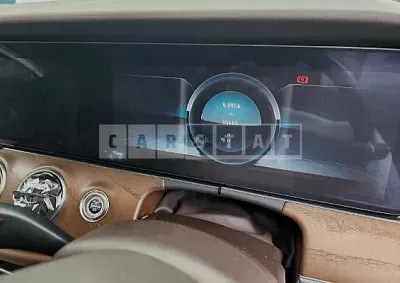Photo 1 of 9: 2019 Mercedes-Benz E 300 4Matic, VIN WDDZF4KB7KA684110 — Korean insurance auction