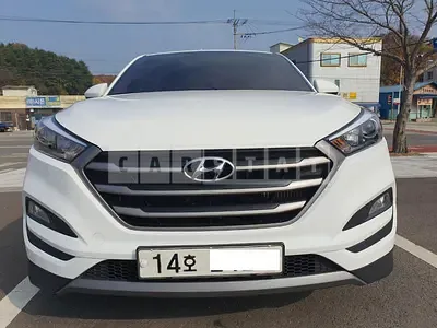 Photo 1 of 8: 2016 Hyundai Tucson, VIN KMHJ281ABGU175077 — Korean insurance auction