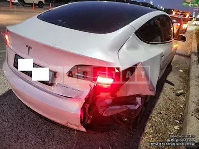 Photo 1 of 5: 2021 Tesla Model 3 Long Range — Korean insurance auction