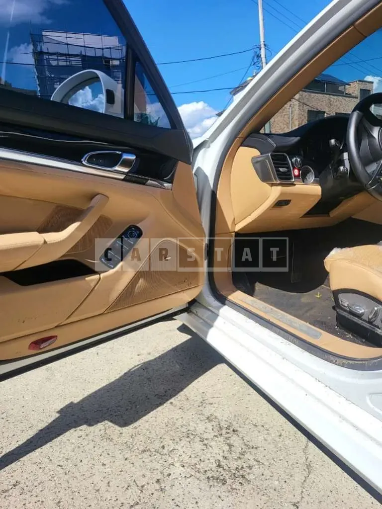 Photo 2 of 11: 2016 Porsche Panamera 4, VIN WP0AA2977GL000440 — Korean insurance auction