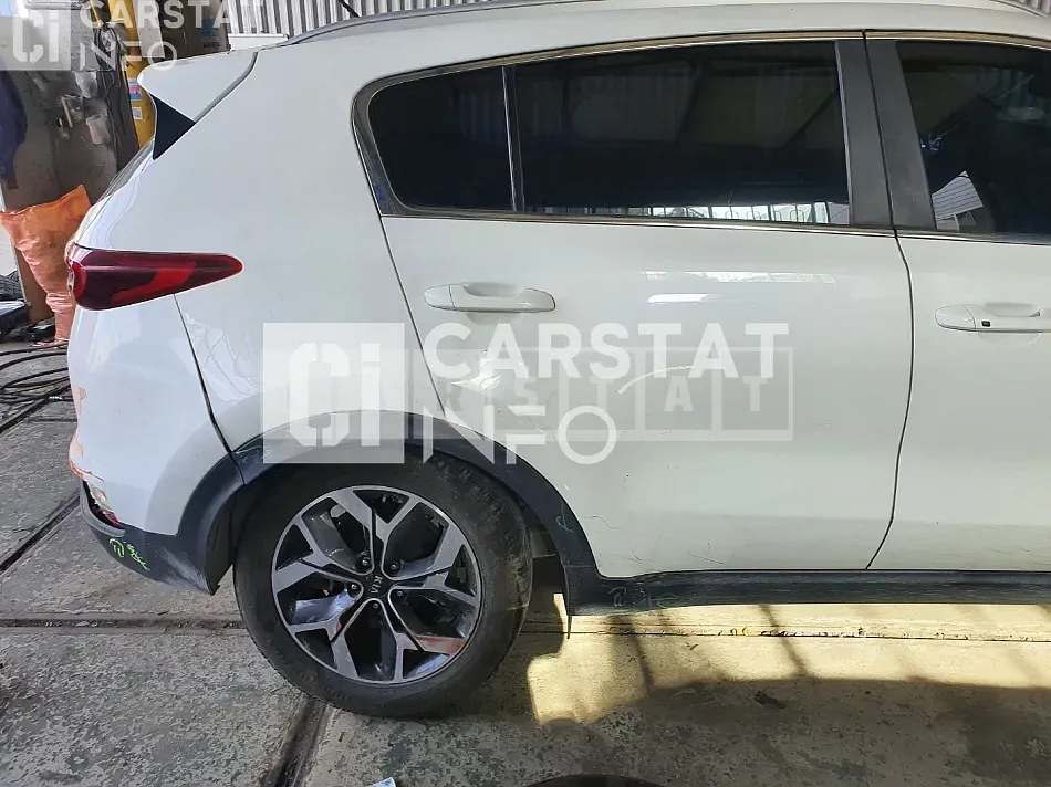 Photo 2 of 11: 2018 Kia Sportage 2.0 (Gasoline), VIN KNAP681ABKK623697 — Korean insurance auction