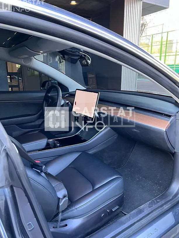 Photo 2 of 8: 2020 Tesla Model 3 Long Range — Korean insurance auction