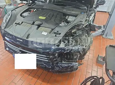 Photo 1 of 23: 2021 Porsche Cayenne E-Hybrid — Korean insurance auction