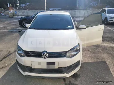 Photo 1 of 32: 2014 Volkswagen Polo 1.6 TDI — Korean insurance auction