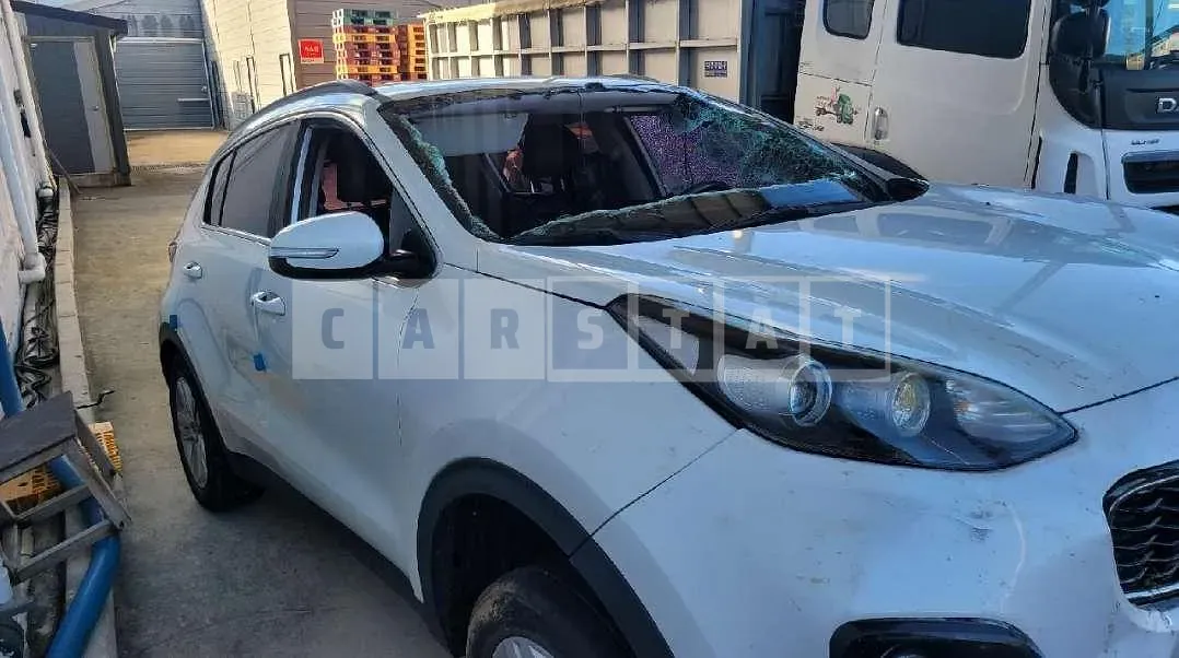 Photo 2 of 5: 2017 Kia Sportage — Korean insurance auction