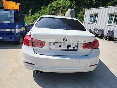 Photo 1 of 19: 2017 BMW 320d — Korean insurance auction