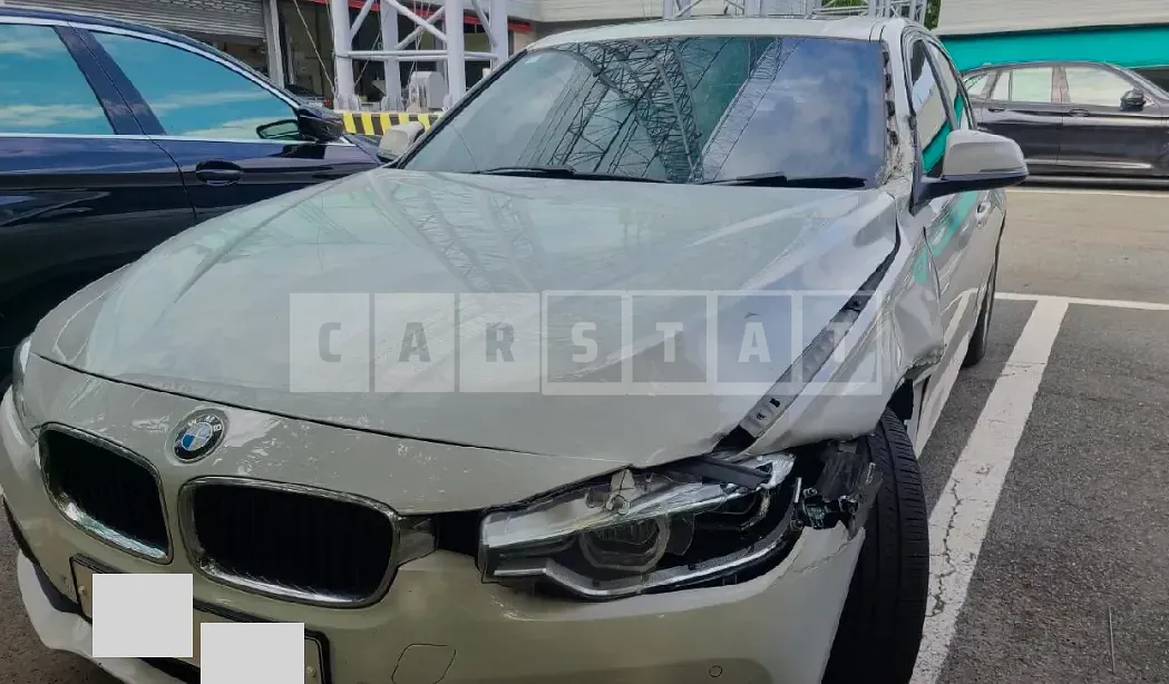 Photo 2 of 9: 2016 BMW 320d EfficientDynamics, VIN WBA8D1107GK656154 — Korean insurance auction