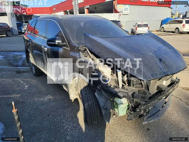 Photo 2 of 6: 2016 Kia Sorento /Sorrento, VIN KNAPK81BDGA208991 — Korean insurance auction