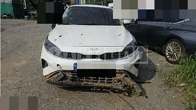 Photo 1 of 15: 2022 Kia Kz — Korean insurance auction