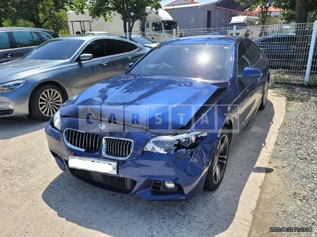 Photo 2 of 18: 2016 BMW 520d xDrive, VIN WBA5E7103GG568823 — Korean insurance auction