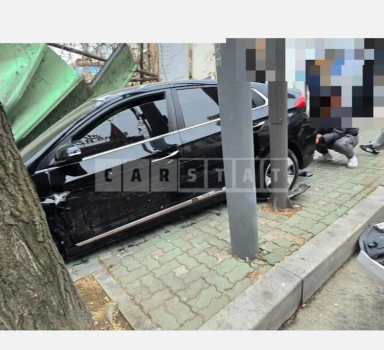 Photo 2 of 14: 2017 Hyundai IONIQ Electric Car — Korean insurance auction