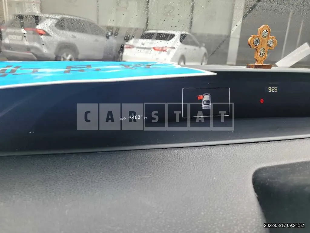 Photo 2 of 19: 2017 Toyota Prius, VIN JTDKBRFU7H3572632 — Korean insurance auction