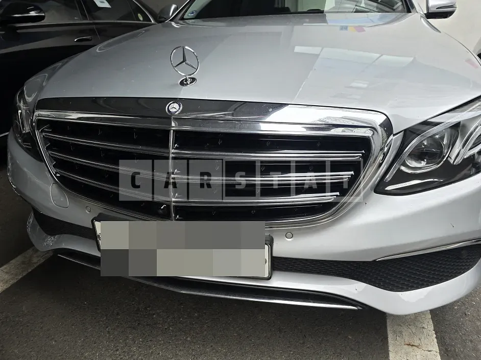 Photo 2 of 3: 2016 Mercedes-Benz (parts) E300 Light — Korean insurance auction