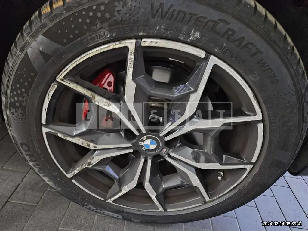 Photo 2 of 17: 2023 BMW X4 xDrive20i, VIN WBA21DT09P9P47396 — Korean insurance auction