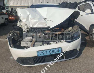 Photo 1 of 10: 2022 Kia EV6 — Korean insurance auction