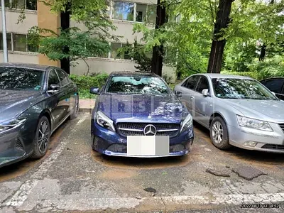 Photo 1 of 18: 2017 Mercedes-Benz Subsubbenz A200 — Korean insurance auction