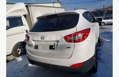 Photo 1 of 10: 2014 Hyundai Tucson ix — Korean insurance auction