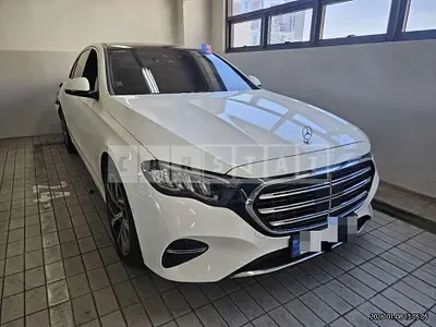 Photo 1 of 21: 2024 Mercedes-Benz E 220 d 4Matic — Korean insurance auction