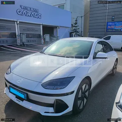 Photo 1 of 27: 2022 Hyundai IONIQ 6, VIN KMHM541AFPA003093 — Korean insurance auction