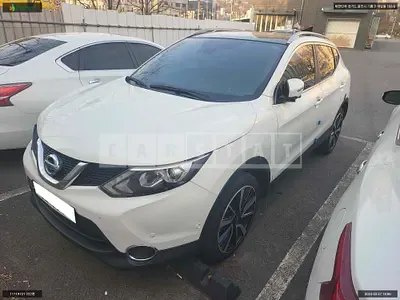 Photo 1 of 8: 2015 Nissan Qashqai, VIN SJNDJ18E4FA303600 — Korean insurance auction