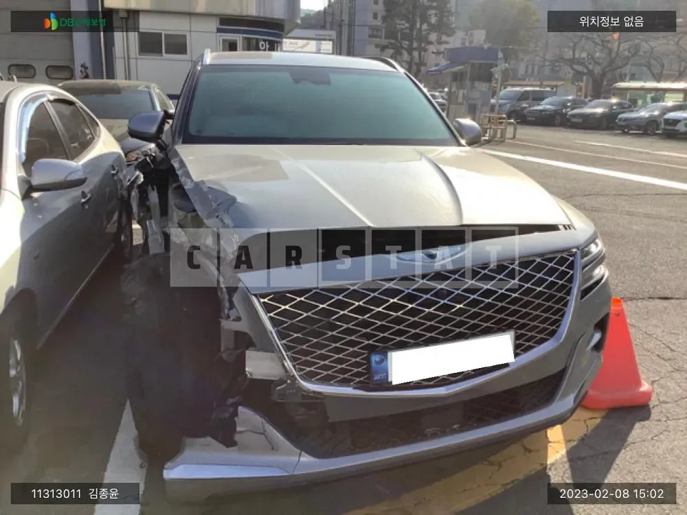 Photo 2 of 13: 2021 Genesis GV80, VIN KMTHA81BDNU087921 — Korean insurance auction