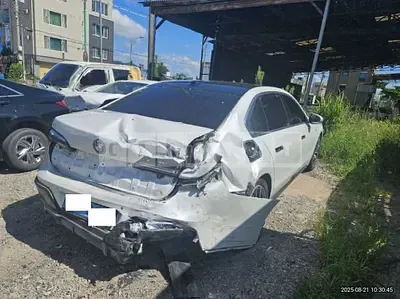 2023 BMW i7