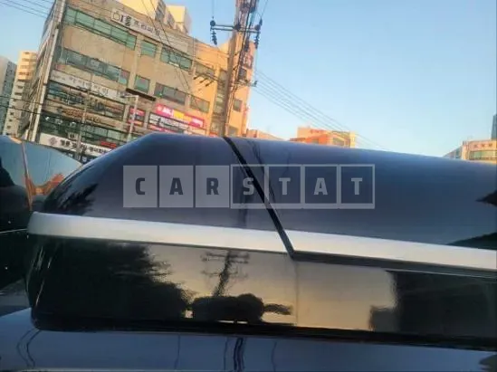 Photo 2 of 18: 2021 Kia Carnival — Korean insurance auction
