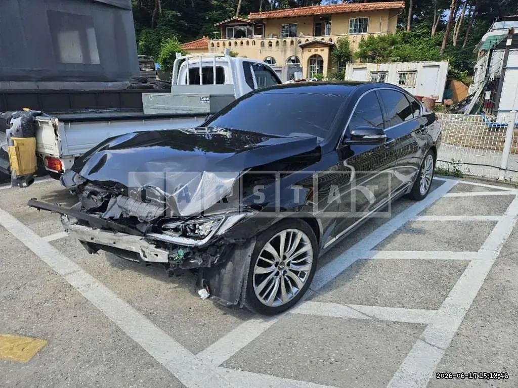 Photo 2 of 13: 2019 Genesis G80 — Korean insurance auction