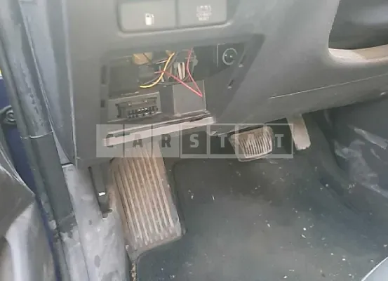 Photo 2 of 10: 2020 Hyundai Modern Ionic, VIN KMHC851CGLU198198 — Korean insurance auction