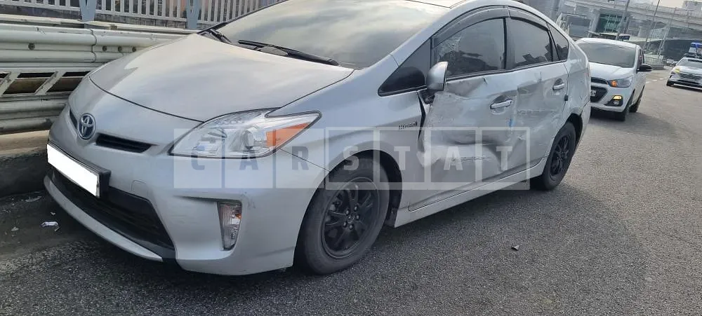 Photo 2 of 21: 2015 Toyota Prius, VIN JTDKN3DU2F1954261 — Korean insurance auction