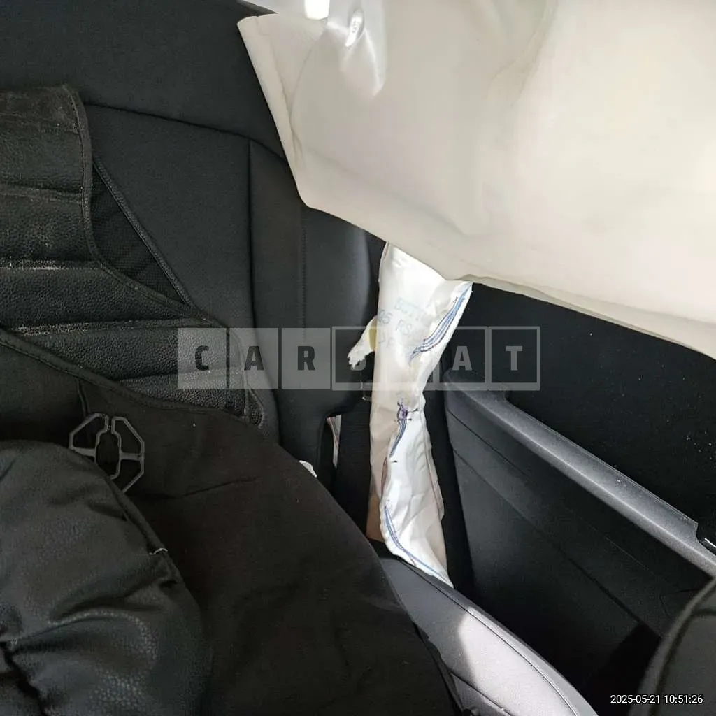 Photo 2 of 22: 2023 Kia Sportage Hybrid — Korean insurance auction