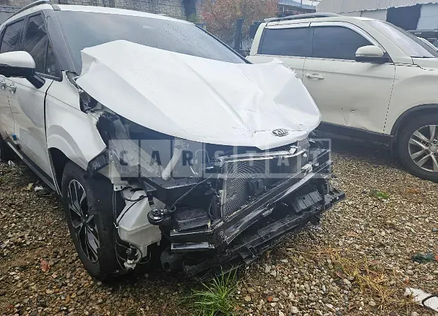 Photo 2 of 5: 2021 Kia Carnival, VIN KNANC81BBMS013742 — Korean insurance auction