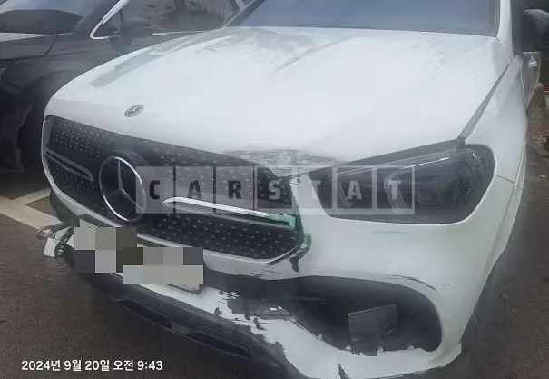 Photo 2 of 55: 2022 Mercedes-Benz GLE400d 4Matic Coupe — Korean insurance auction