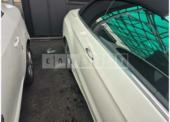 Photo 2 of 25: 2015 Mercedes-Benz E 200 — Korean insurance auction