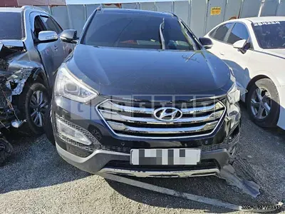 Photo 1 of 13: 2015 Hyundai Santa Fe DM — Korean insurance auction